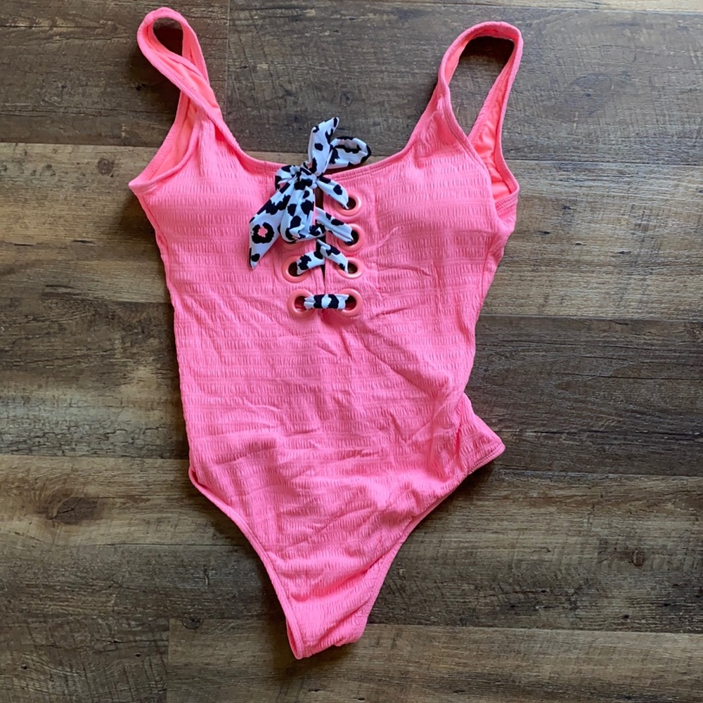 Bathing suit